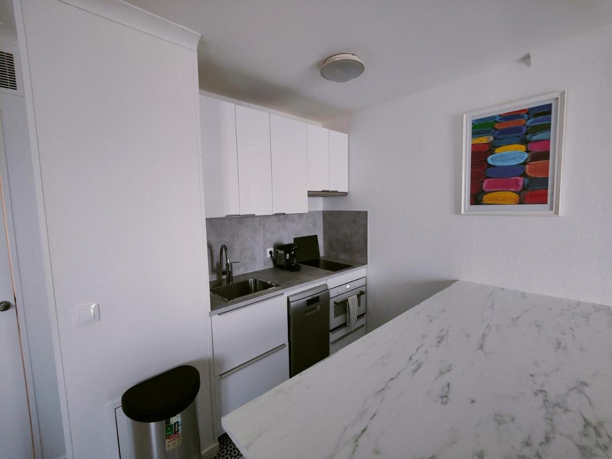 Incroyable T2 La Defense - Parking Gratuit Apartment กูร์เบอวัวร์ ภายนอก รูปภาพ
