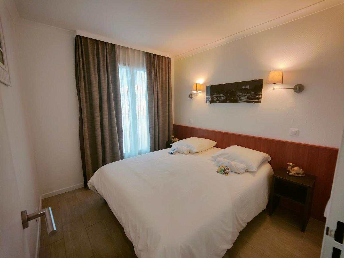 Incroyable T2 La Defense - Parking Gratuit Apartment กูร์เบอวัวร์ ภายนอก รูปภาพ
