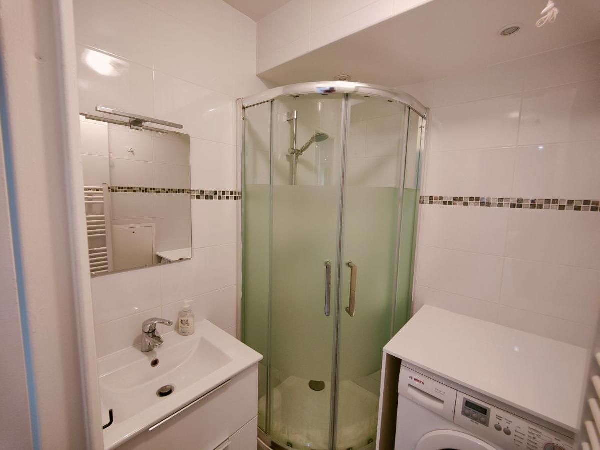 Incroyable T2 La Defense - Parking Gratuit Apartment กูร์เบอวัวร์ ภายนอก รูปภาพ