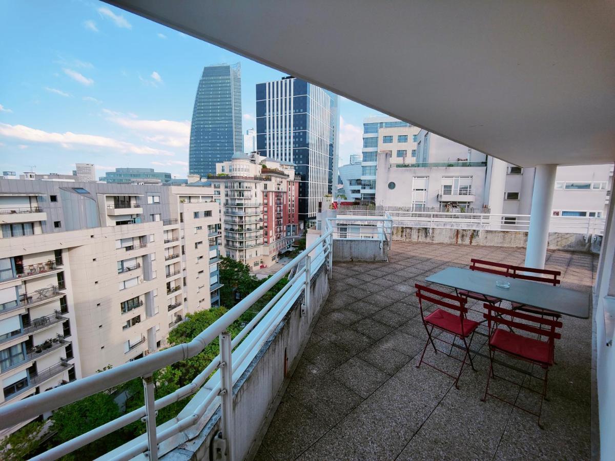 Incroyable T2 La Defense - Parking Gratuit Apartment กูร์เบอวัวร์ ภายนอก รูปภาพ