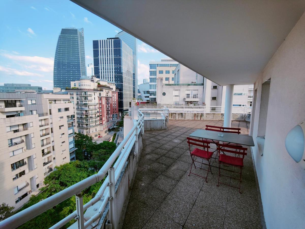 Incroyable T2 La Defense - Parking Gratuit Apartment กูร์เบอวัวร์ ภายนอก รูปภาพ